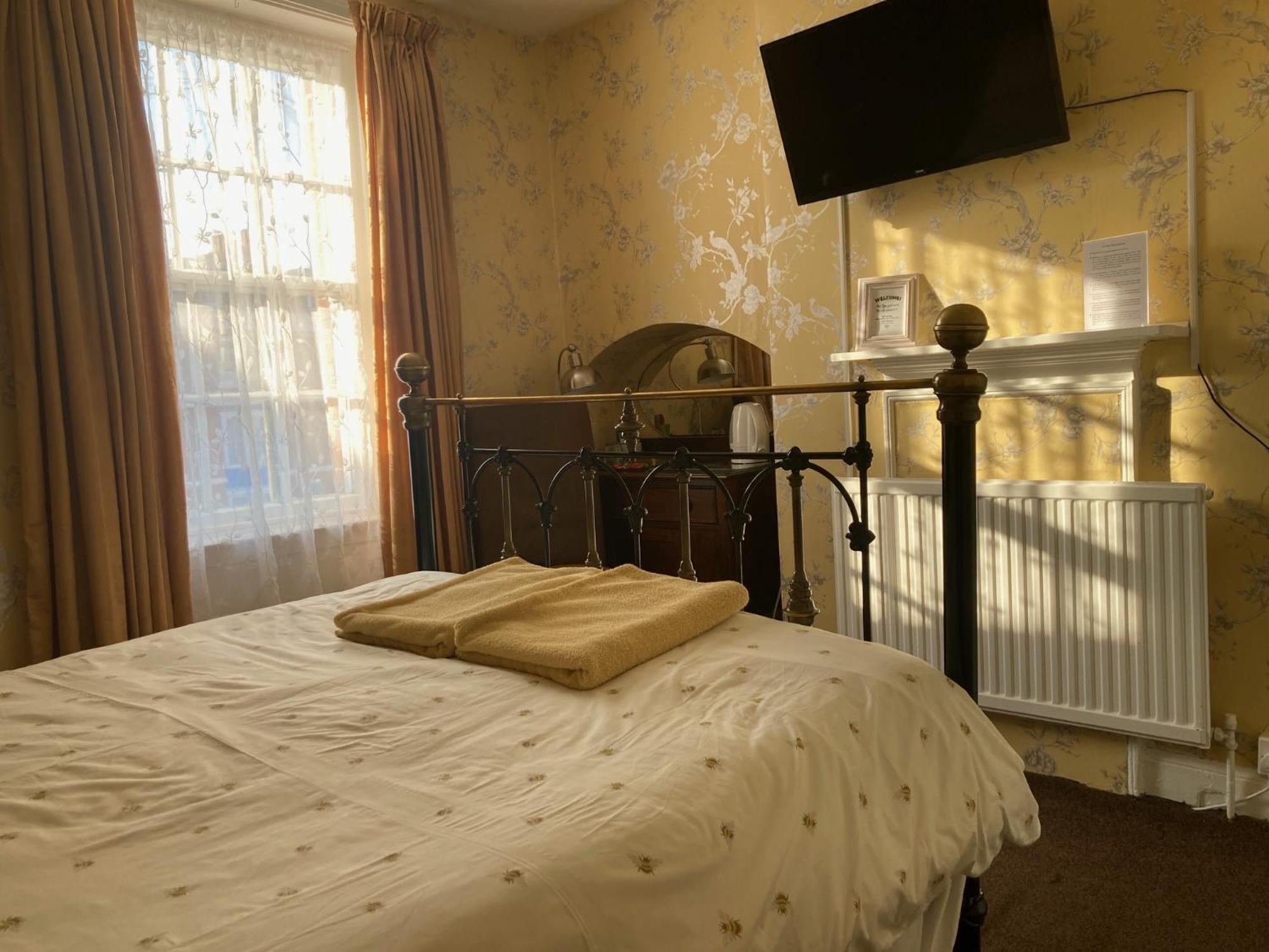 Whitecliff Guest House Уэймут Экстерьер фото